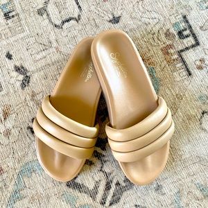 Seychelles Low Key Slide